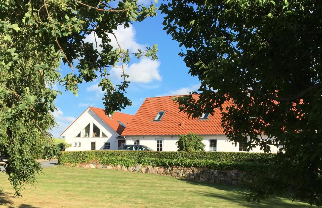 Bed and Breakfast Margretelyst Farsø Exterior foto